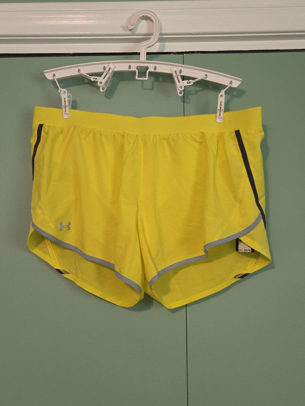 Nwt Under Armour Neon Yellow Fly By 2.0 Short Size Xl